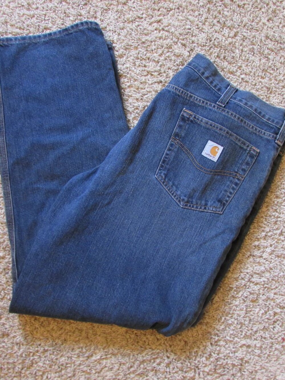NWOT Carhartt Relaxed Fit Classic Straight Leg Jeans 40X32